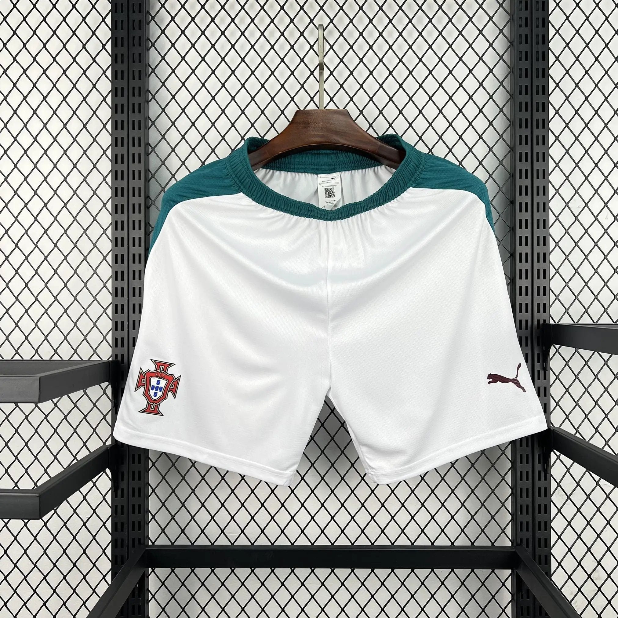 BOOTS SUPPLY Portugal 2026 Away Shorts - Short