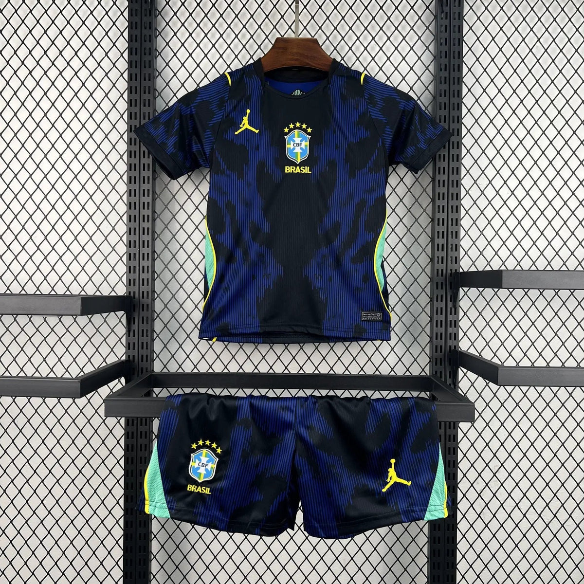 BOOTS SUPPLY Brazil 2026 Away Kids size - Jersey