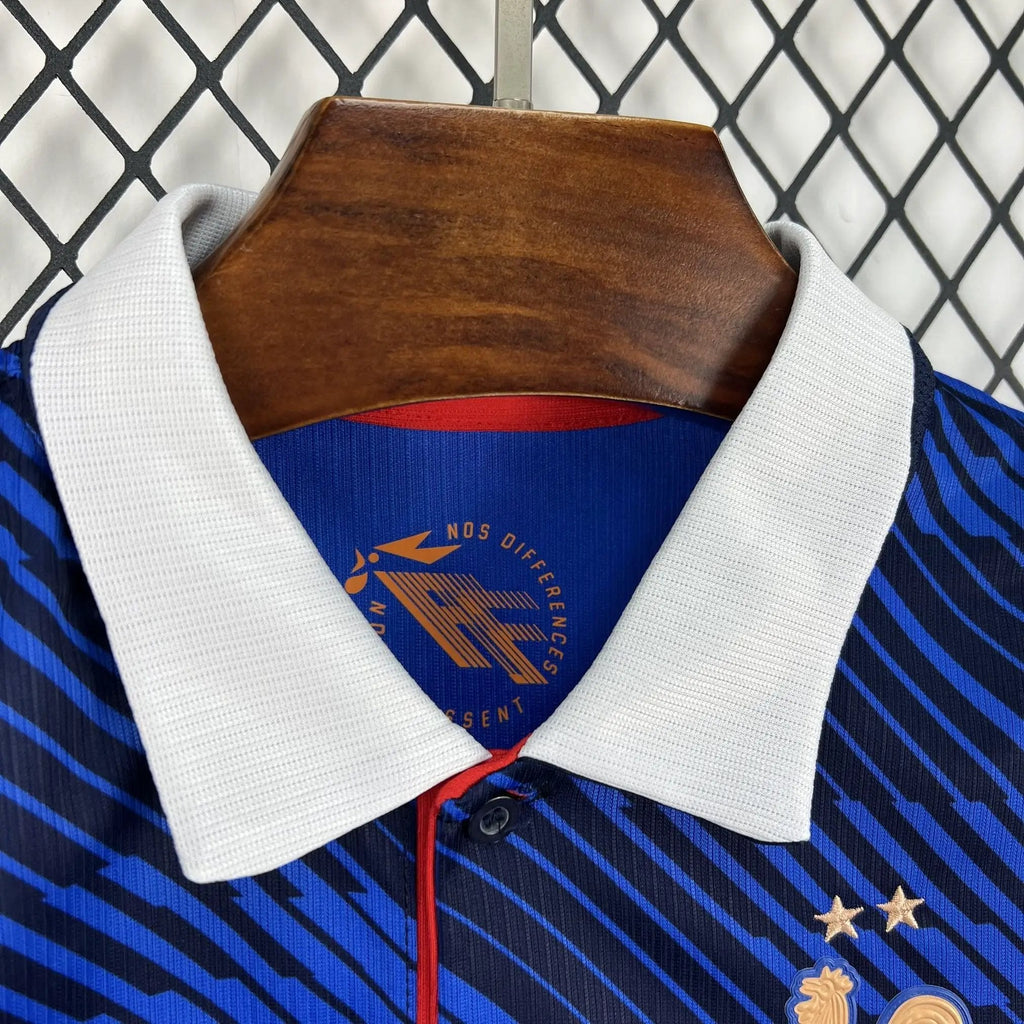 BOOTS SUPPLY France 2026 Home Kids size - Jerseys