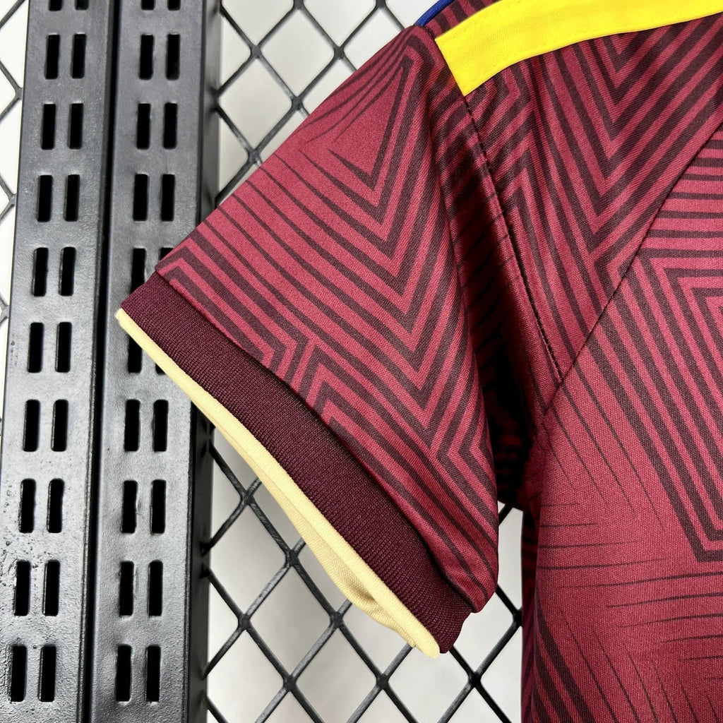 BOOTS SUPPLY Venezuela 2026 Home Kids size - Jerseys
