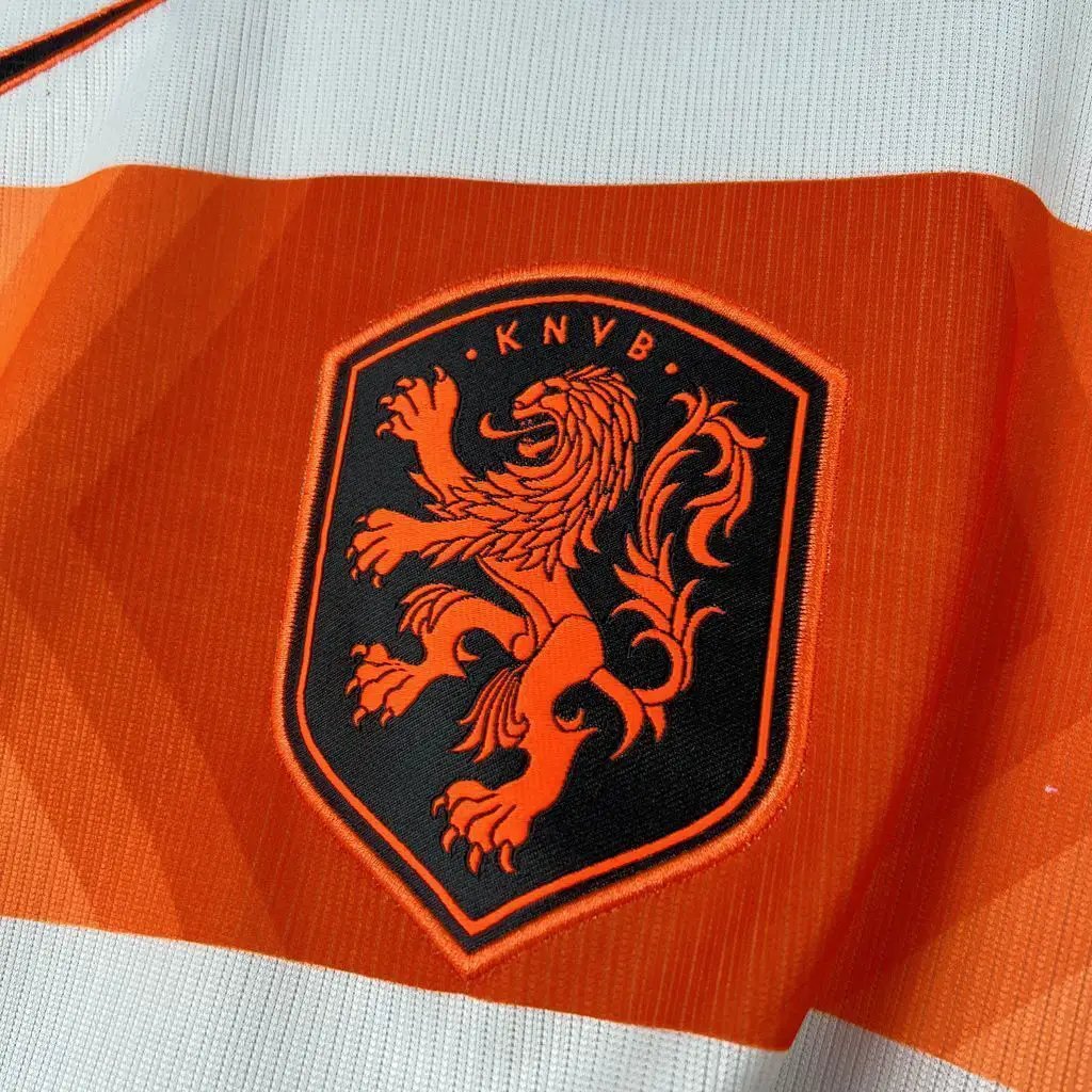 BOOTS SUPPLY The Netherlands 2026 Away Kit - Jersey