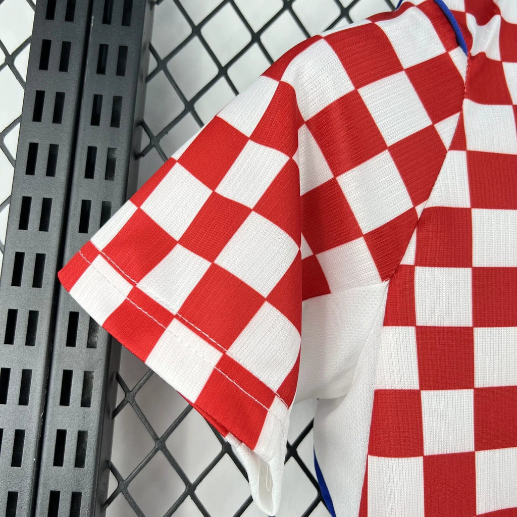 BOOTS SUPPLY Croatia 2026 Home Kids size - Jersey
